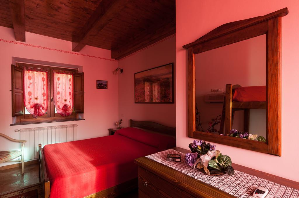 Azienda Agrituristica La Casetta Del Pollino Mormanno Zimmer foto