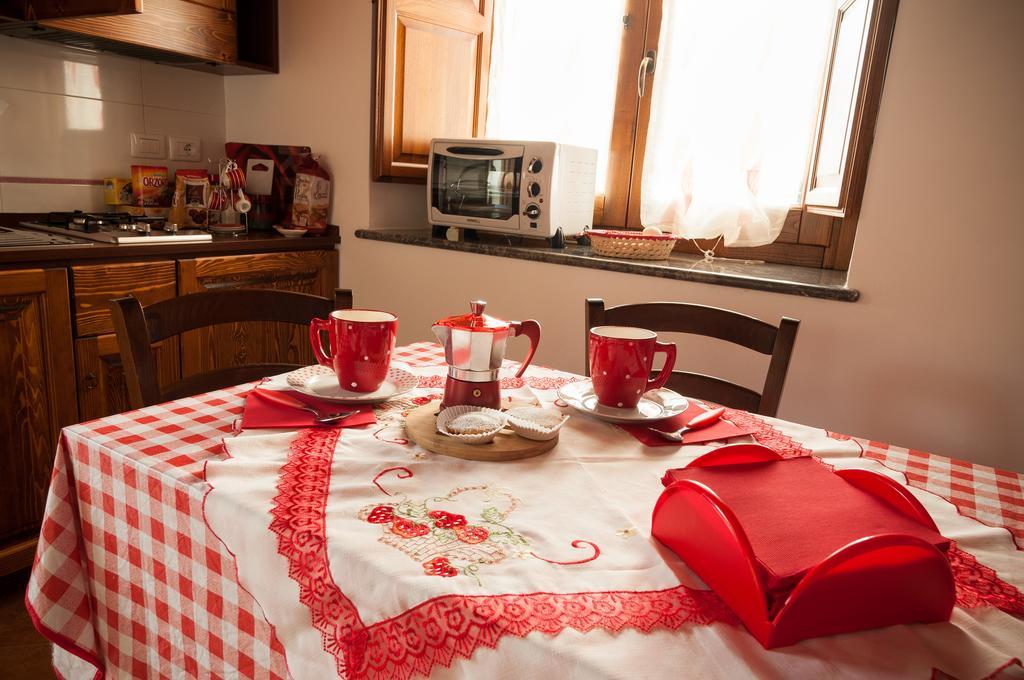 Azienda Agrituristica La Casetta Del Pollino Mormanno Zimmer foto